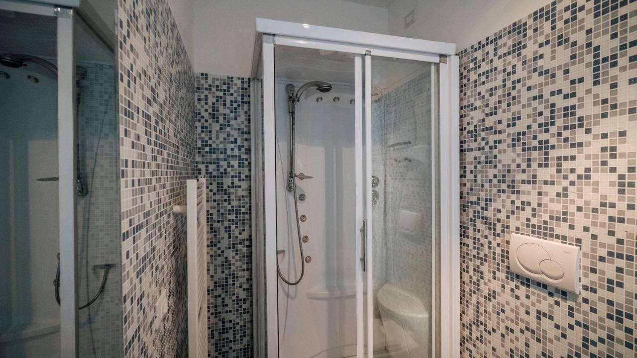 Italianway - Dei Mille 31 Appartement Albenga Buitenkant foto