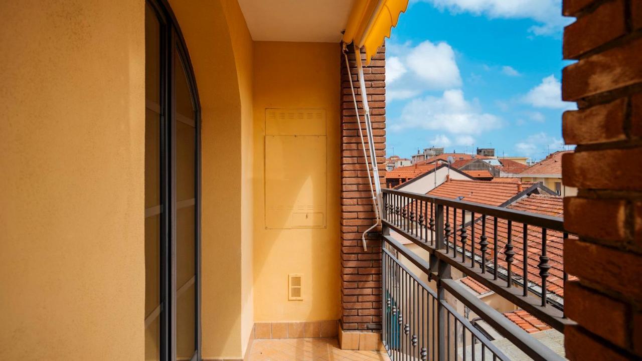 Italianway - Dei Mille 31 Appartement Albenga Buitenkant foto